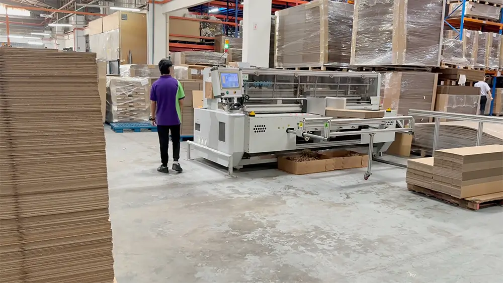 El fabricante de cajas de cartón corrugado Aopack está construyendo un éxito con confianza en Malasia.