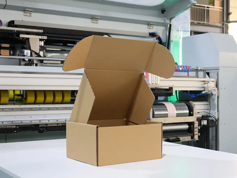 Producción de máquinas automáticas para fabricar cajas